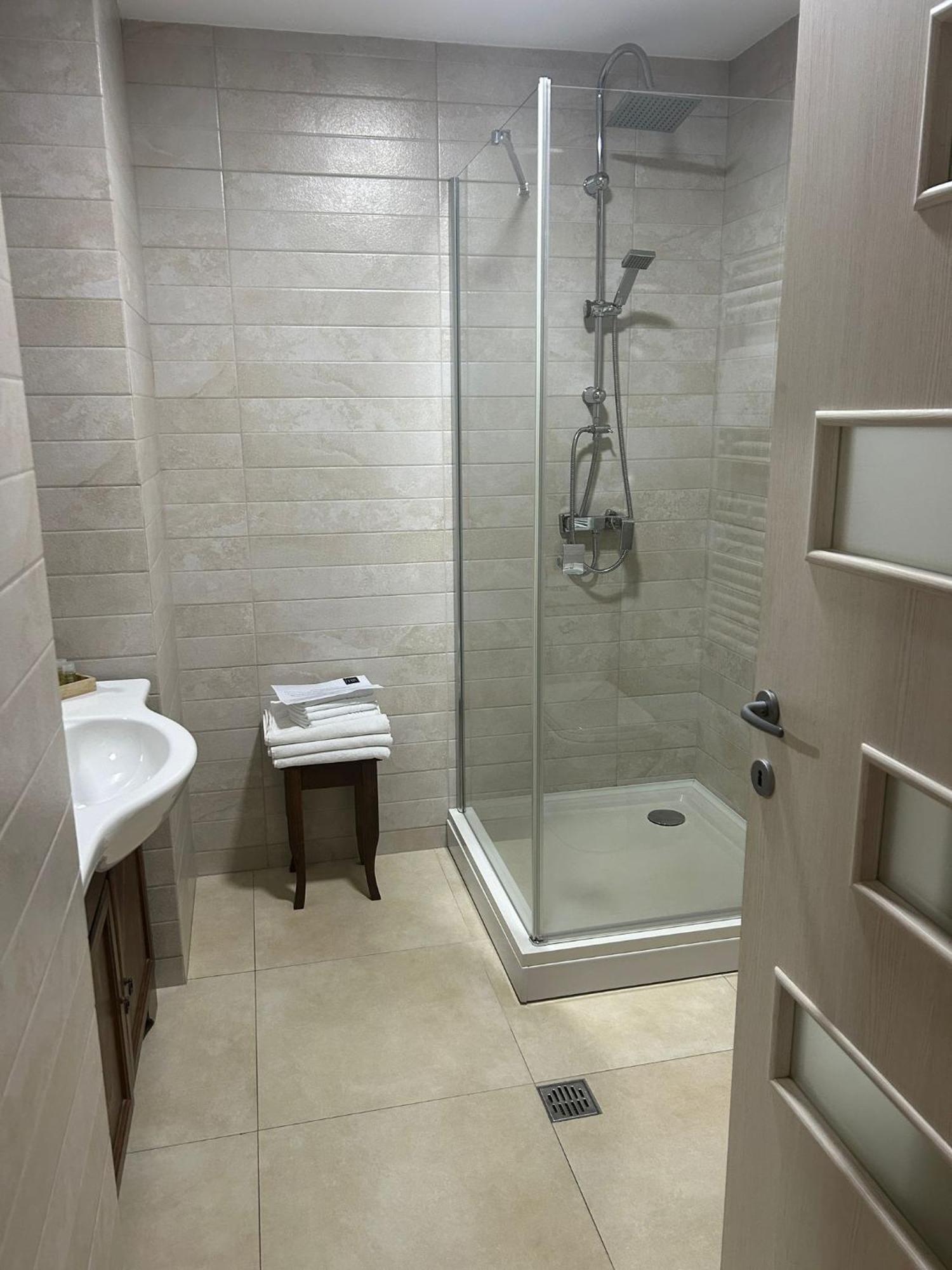 Thr Center Hotel 3*